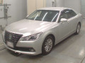 2013 Toyota Crown Hybrid