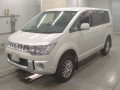 2014 Mitsubishi Delica D5