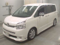 2008 Toyota Voxy