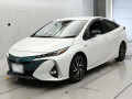 2018 Toyota Prius PHV