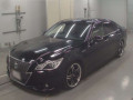 2013 Toyota Crown Hybrid