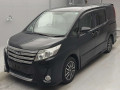 2015 Toyota Noah