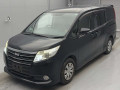 2014 Toyota Noah