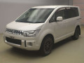 2017 Mitsubishi Delica D5