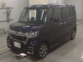 2022 Honda N-BOX CUSTOM