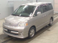 2007 Toyota Voxy