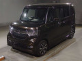 2019 Honda N-BOX CUSTOM