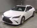 2019 Lexus ES