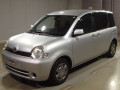2005 Toyota Sienta