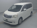 2013 Toyota Noah