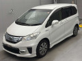 2014 Honda Freed hybrid