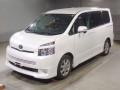 2010 Toyota Voxy