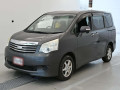 2011 Toyota Noah