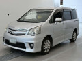 2012 Toyota Noah