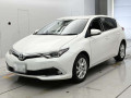 2016 Toyota Auris