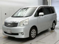 2012 Toyota Noah