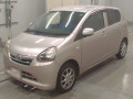 2013 Daihatsu Mira e:S
