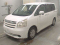 2009 Toyota Noah