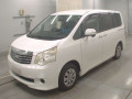 2011 Toyota Noah