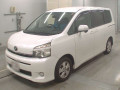 2011 Toyota Voxy