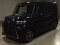 2022 Daihatsu Tanto Custom