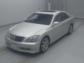 2004 Toyota Crown