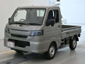 2026 Nissan Clipper Truck