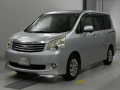 2013 Toyota Noah