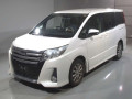 2014 Toyota Noah