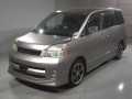 2007 Toyota Voxy