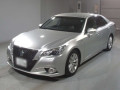 2013 Toyota Crown Hybrid