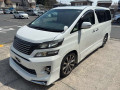 2013 Toyota Vellfire