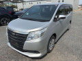 2016 Toyota Noah