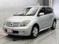 2005 Toyota IST