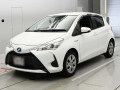 2017 Toyota Vitz