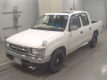 2001 Toyota Hilux Sports Pickup