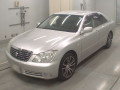 2005 Toyota Crown
