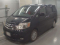 2005 Toyota Alphard Hybrid