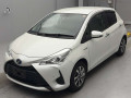 2017 Toyota Vitz