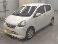 2012 Daihatsu Mira e:S