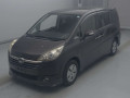 2005 Honda Step WGN