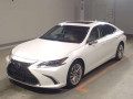 2019 Lexus ES