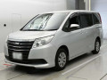 2016 Toyota Noah