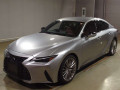 2021 Lexus IS