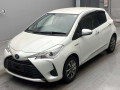 2017 Toyota Vitz