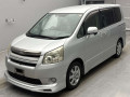 2009 Toyota Noah
