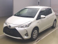 2017 Toyota Vitz