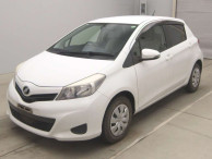 2013 Toyota Vitz