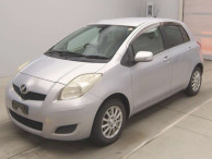 2011 Toyota Vitz