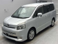 2009 Toyota Voxy